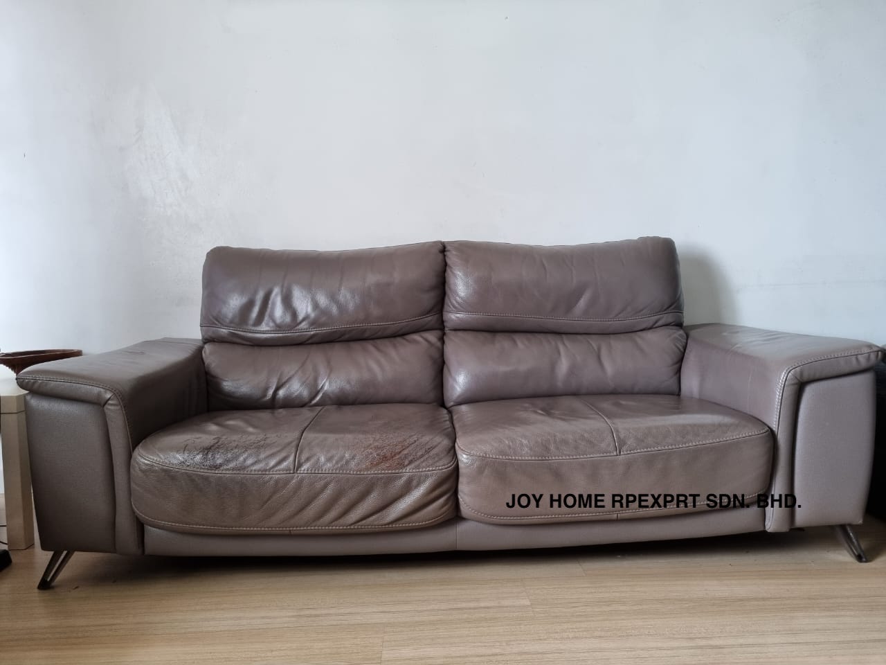 leather-sofa-upholstery-service-bangsar professional-leather-sofa-upholstery-service-bangsar
